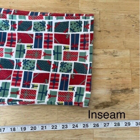 Summersalt x Cheree Berry Live in the Presents Pajamas Pants Christmas Men’s XL - Picture 7 of 8